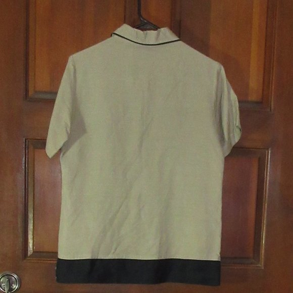 Small Tan Short Sleeve Blouse by MARLA KIM. - Picture 4 of 4